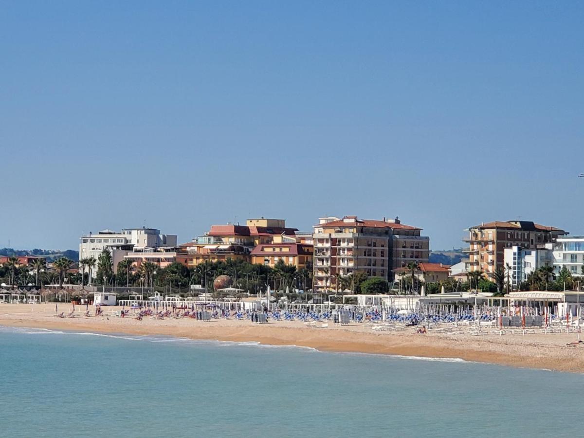 B&B Lido Apartament 10A Civitanova Marche Exterior photo